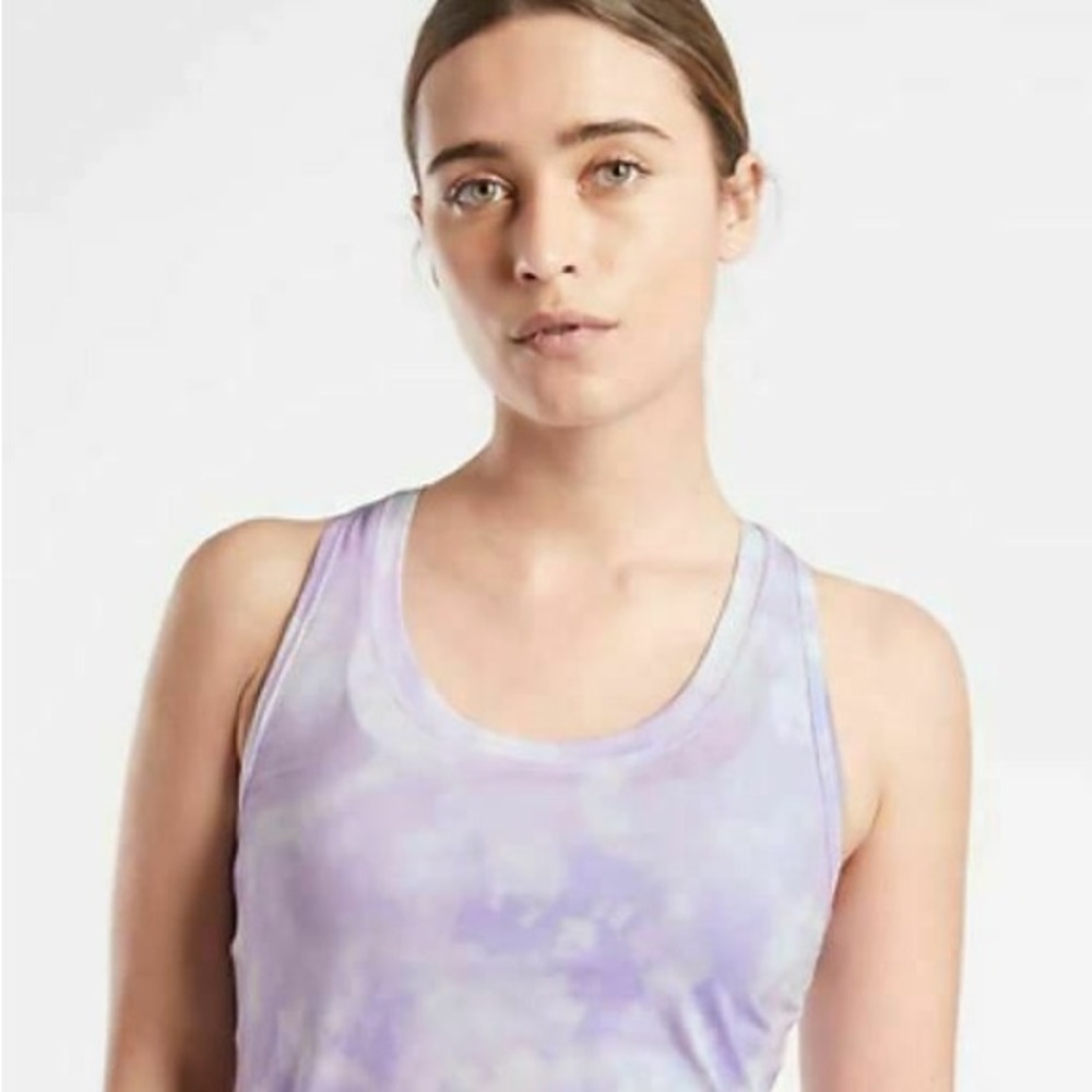 🌞 Athleta nitro tank in periwinkle print